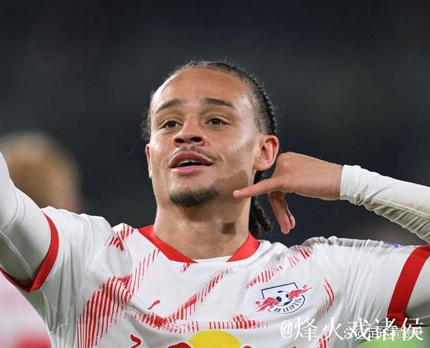 哈维-西蒙斯:我有点想念我的庆祝动作,所以必 哈维-西蒙斯:我有点想念我的庆祝动作,所以必